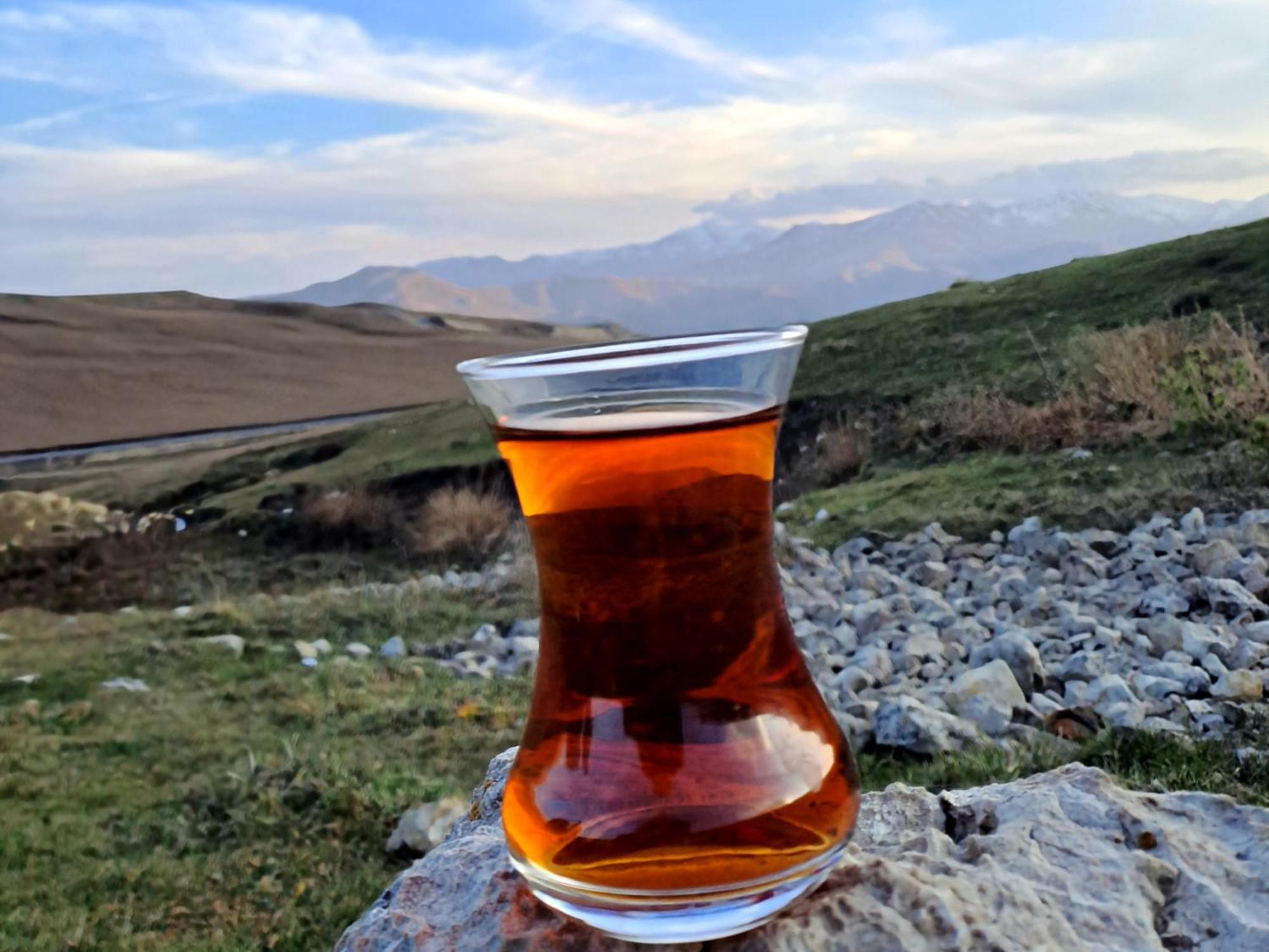 Xinaliq Khinalig Izzet'S Riverside Home Stay Eksteriør bilde